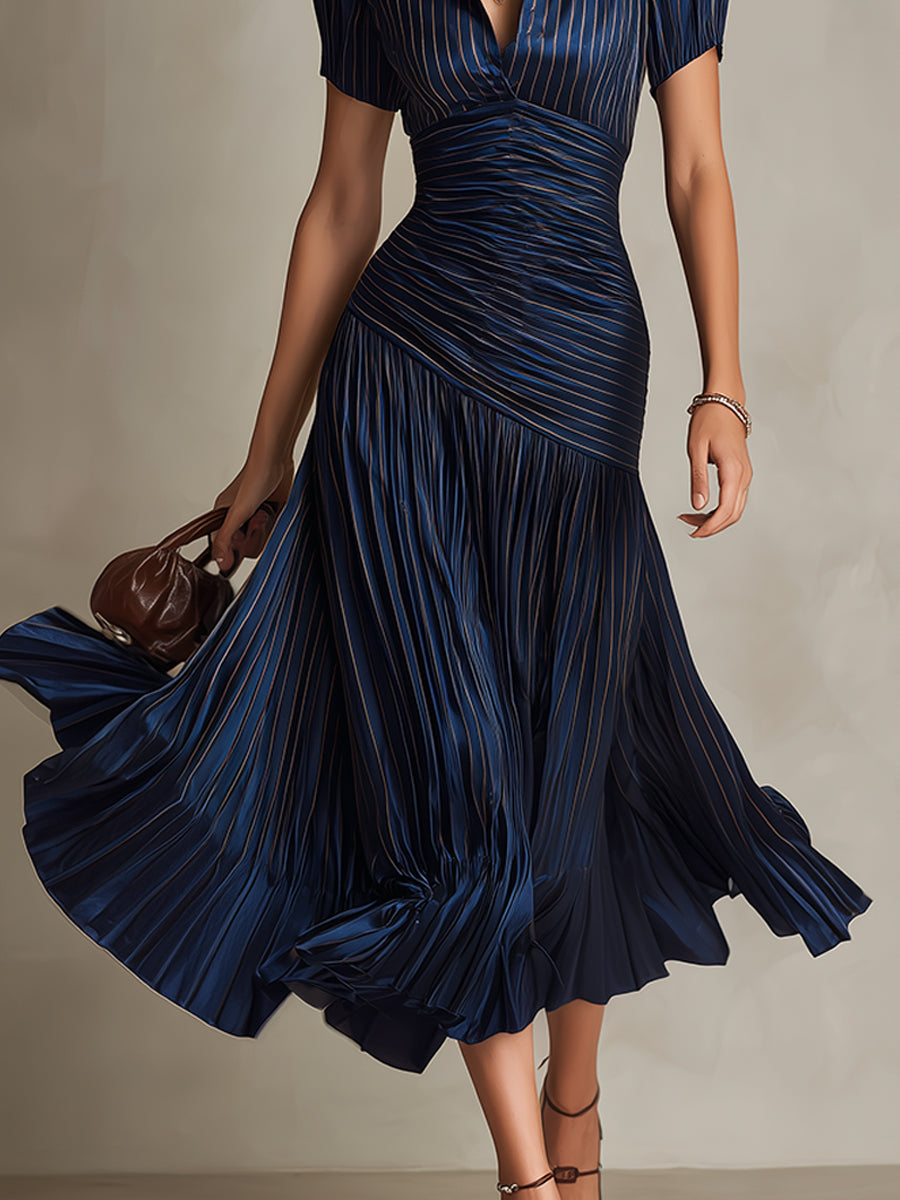 Victoire - Robe midi rétro et plissée
