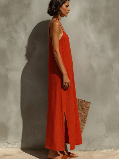 Sienne | Robe rouge en coton pour femme à bretelles spaghetti et encolure carré, style bohème-résort intemporel
