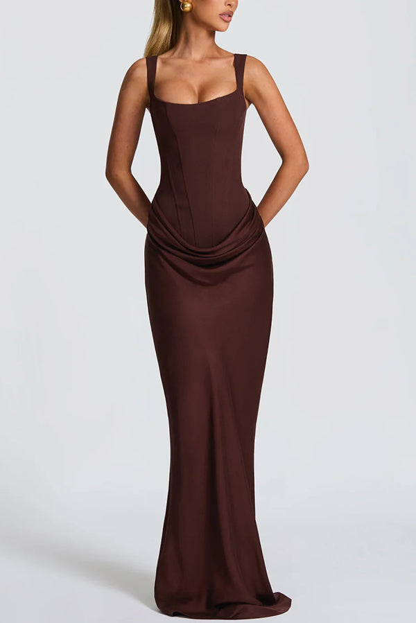 Élodie - Robe maxi à encolure carrée