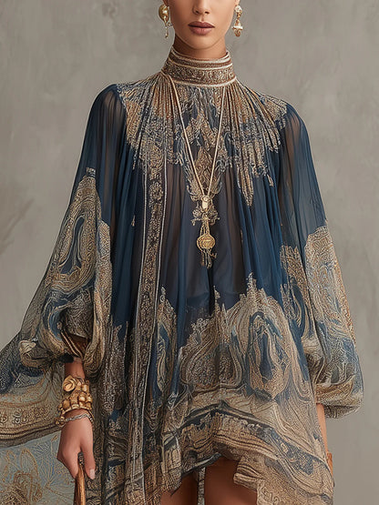 Zélide | Robe mini en chiffon bleu marine à imprimé baroque et col montant à ourlet irrégulier