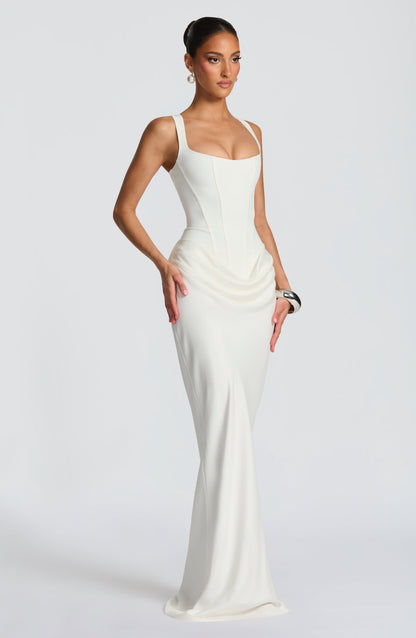 Élodie - Robe maxi à encolure carrée